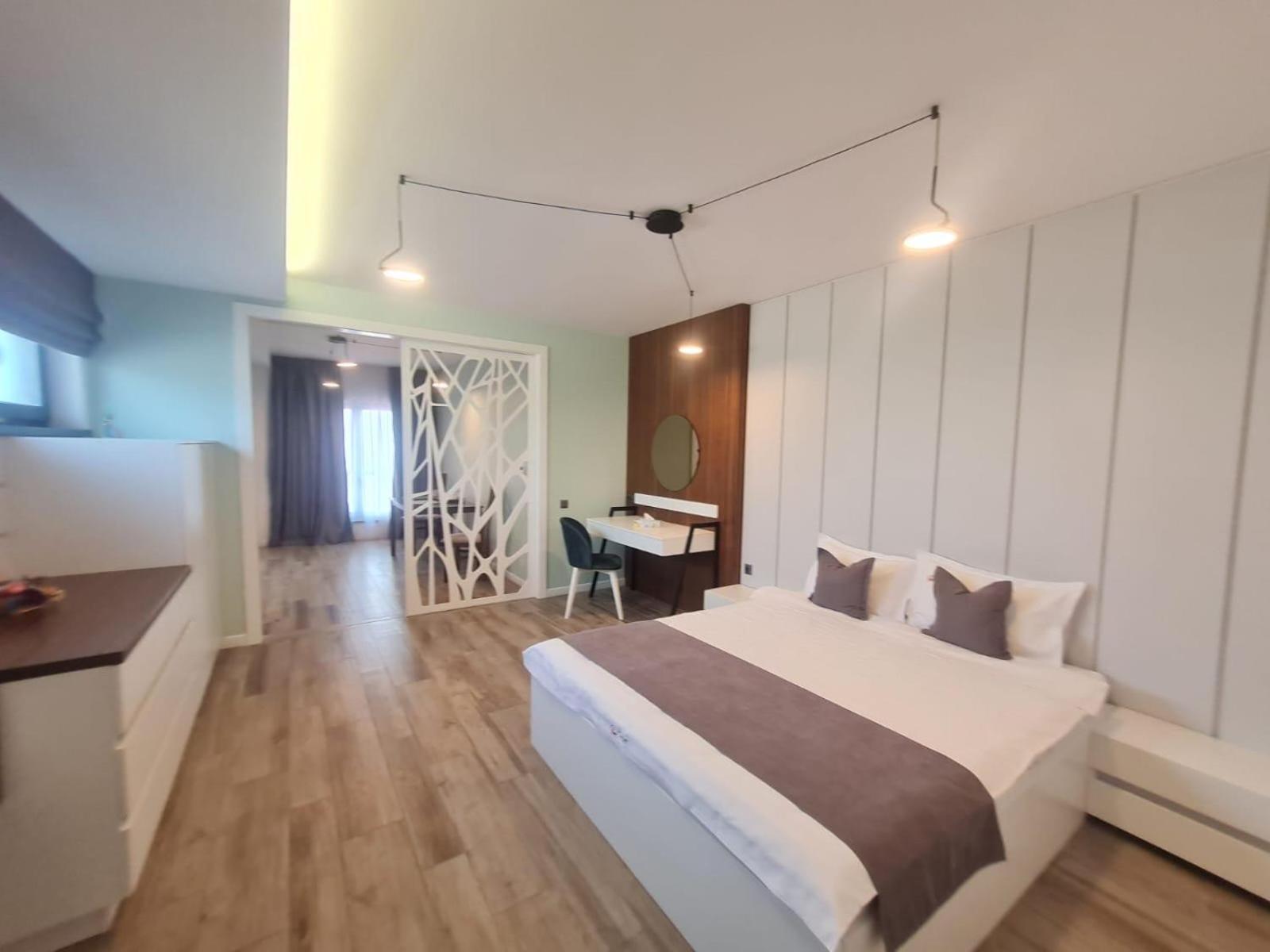 Reshome Φωξάνη Εξωτερικό φωτογραφία